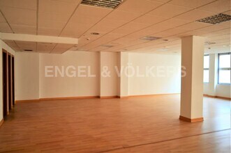 Office in Barcelona, Barcelona to rent Interior Photo- Image 1 of 3