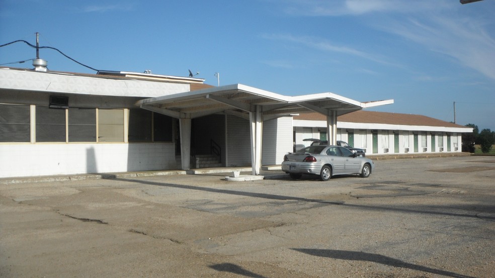 2115 Hwy 79 N, Camden, AR for sale - Building Photo - Image 1 of 1