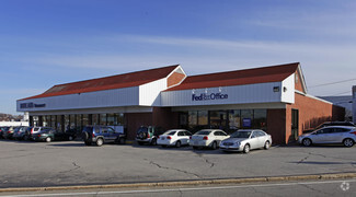 More details for 5-7 E Main Rd, Middletown, RI - Retail for Rent