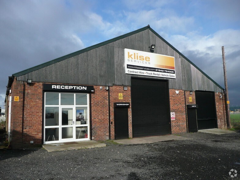 Ashton Rd, Warrington for sale - Primary Photo - Image 1 of 1