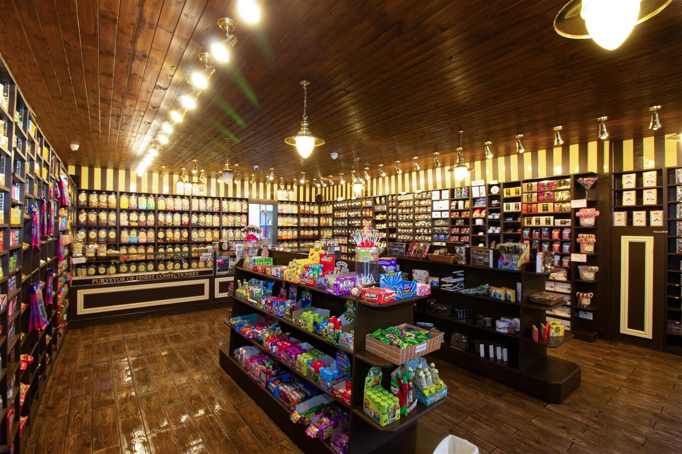 27 Church St, Inverness, IVS IV1 1DY - Unit 27 -  - Interior Photo - Image 1 of 5