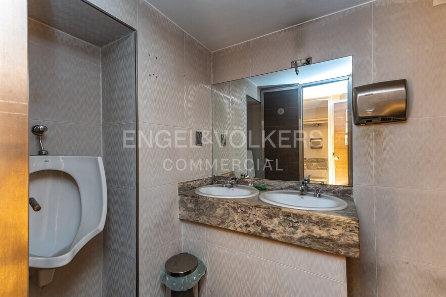 Carrer Sant Joan Baptista de la Salle, 4, Manresa, Barcelona to rent - Interior Photo - Image 2 of 24