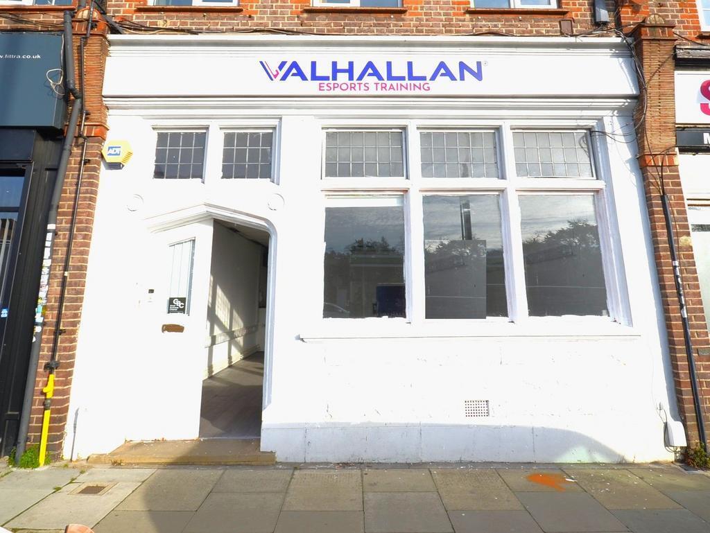 12 Park Para, London for sale Primary Photo- Image 1 of 1