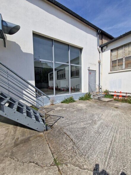 55 Rue Antonin Georges Belin, Argenteuil to rent - Building Photo - Image 1 of 13