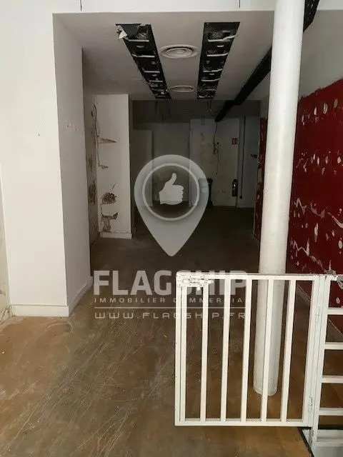 Location Commerce 72 m² - Photo 1