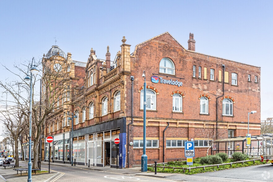 131 Powis St, London for sale - Primary Photo - Image 1 of 1