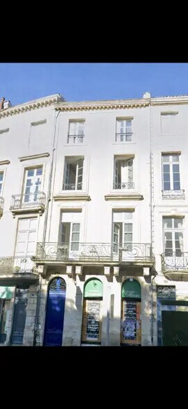 31 Cours Pasteur, Bordeaux to rent - Building Photo - Image 1 of 1