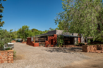 110 Oak Creek Blvd, Sedona, AZ for sale Primary Photo- Image 1 of 67