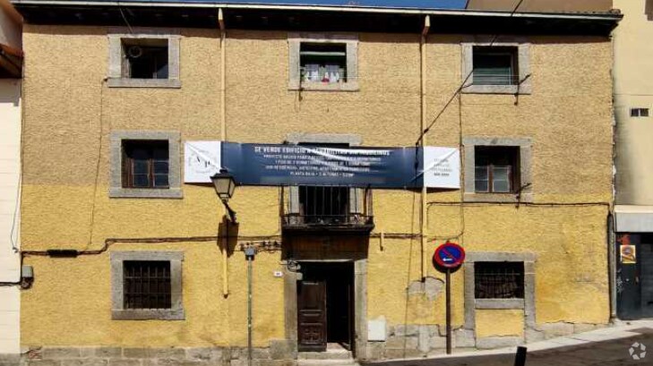 Calle de Francisco Muñoz, 11, San Lorenzo de El Escorial, Madrid for sale Primary Photo- Image 1 of 4