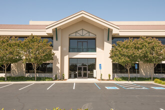 550 Gateway Dr, Napa, CA for sale Building Photo- Image 1 of 1