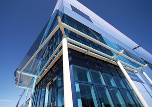 186 Atkinson Way, Milton Keynes to rent Building Photo- Image 2 of 7