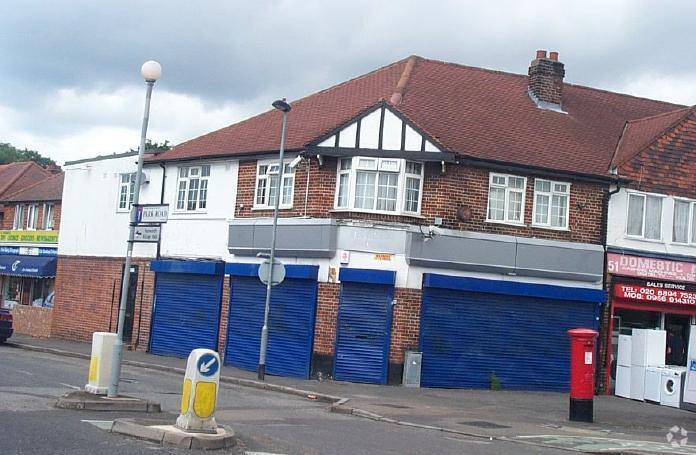 49 Hounslow Rd, Feltham for sale Primary Photo- Image 1 of 1