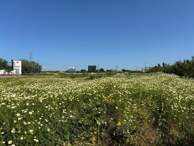 Avenida la Constitución, 86, Bollullos de la Mitación, Sevilla for sale - Building Photo - Image 3 of 10