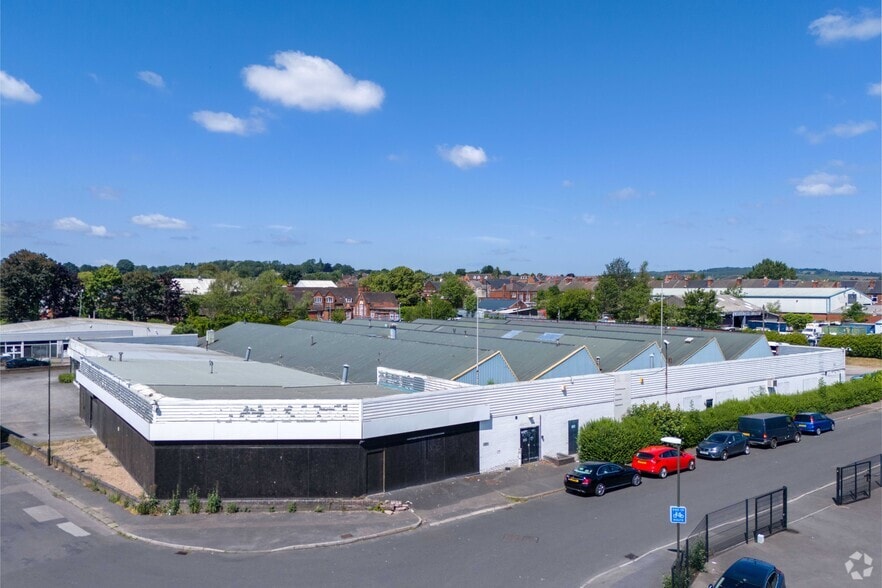 Pottery Ln W, Chesterfield to rent - Building Photo - Image 1 of 12