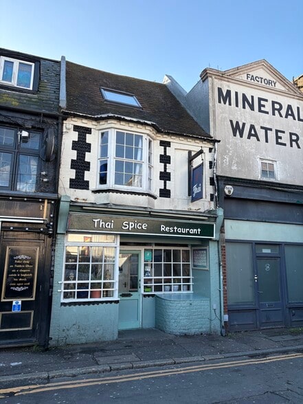 13 Boyces St, Brighton for sale - Building Photo - Image 1 of 6