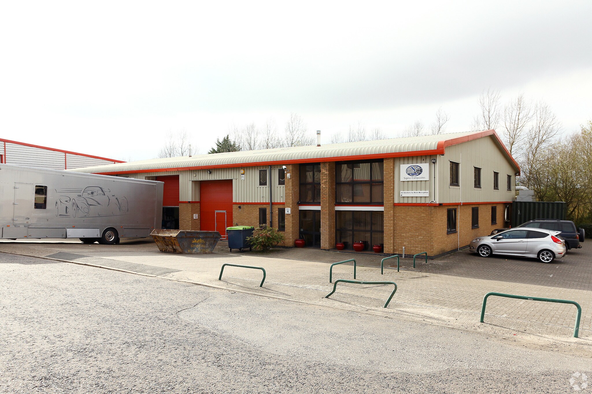 Top Angel, Buckingham for sale Primary Photo- Image 1 of 1