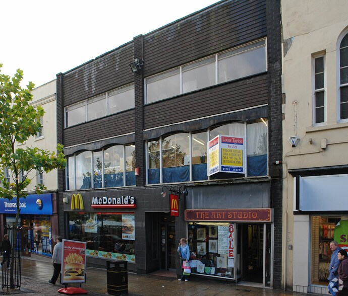 82-86 High St, Newcastle Under Lyme for rent - Building Photo - Image 2 of 3