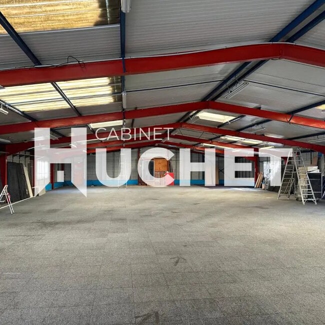 Vente Local d'activités 597 m²