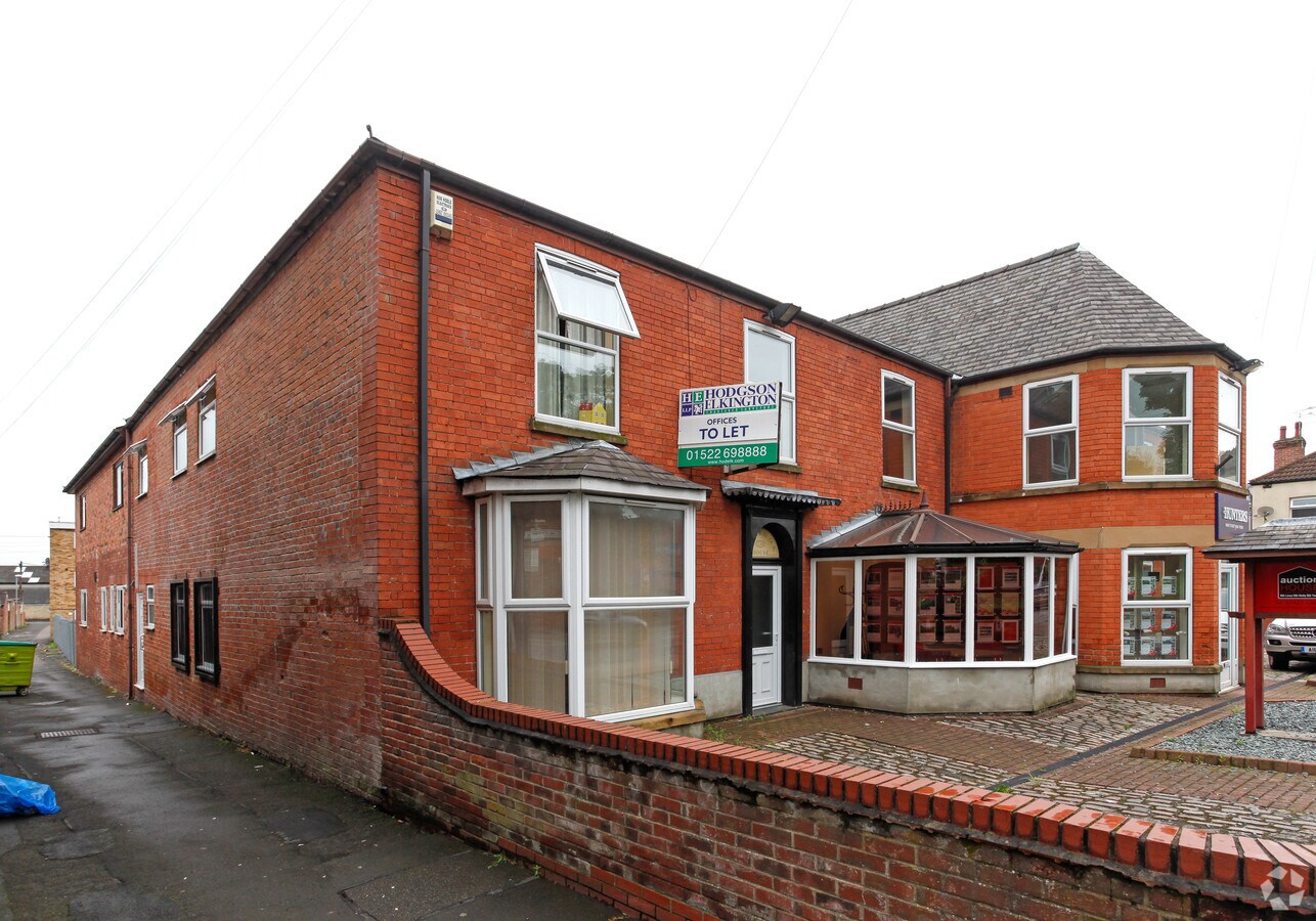 124124A Trinity St, Gainsborough DN21 1JD UK