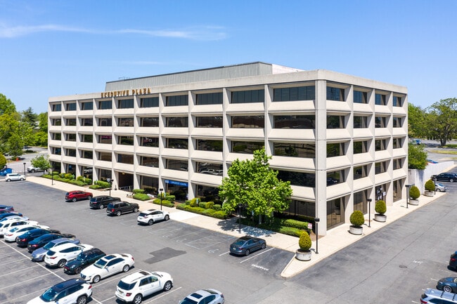 More details for 10 Parsonage Rd, Edison, NJ - Office / Medical to Rent