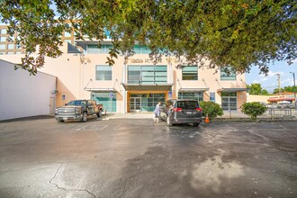 2520 W Olive Ave, Burbank, CA for rent Building Photo- Image 2 of 31