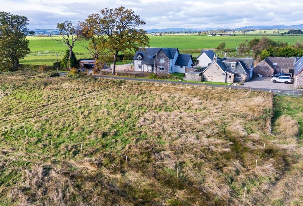 Sommer's Ln, Stirling for sale Other- Image 1 of 7