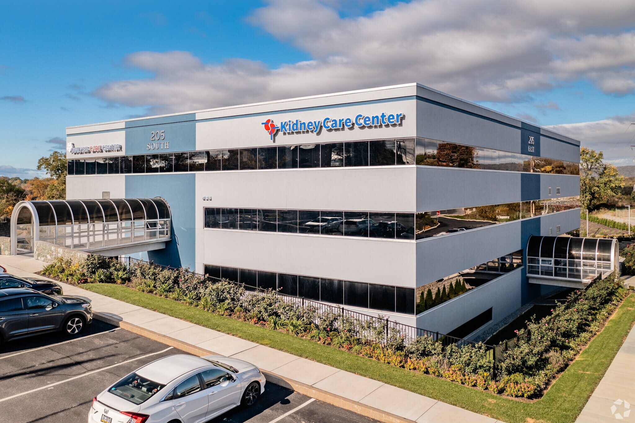 205 Grandview Ave, Camp Hill, PA to rent Building Photo- Image 1 of 10