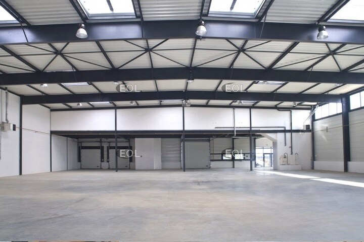 Light Industrial in Ézanville for sale - Interior Photo - Image 2 of 7