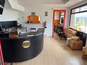 Retail in Gelida, Barcelona to rent Interior Photo- Image 2 of 27