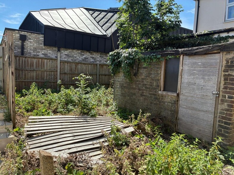72 Beulah Rd, Thornton Heath to rent - Building Photo - Image 3 of 3