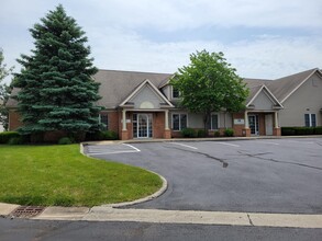 4802-4806 Timber Commons Dr, Sandusky, OH for sale Building Photo- Image 1 of 1