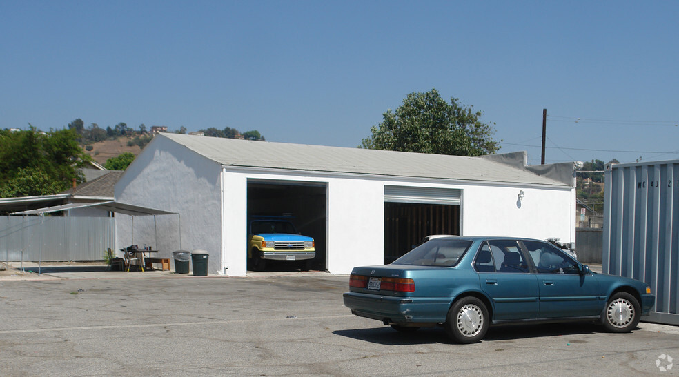 2611 Alice St, Los Angeles, CA for sale - Building Photo - Image 1 of 1