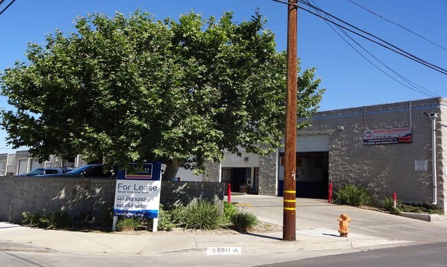 More details for 26911 Ruether Ave, Santa Clarita, CA - Industrial to Rent