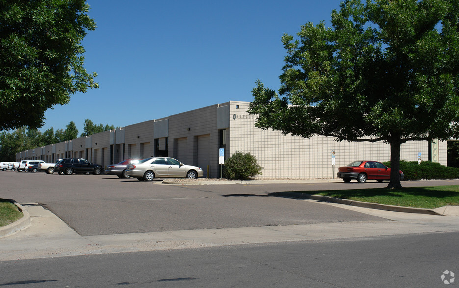 11801-11841 E 33rd Ave, Aurora, CO for rent - Building Photo - Image 2 of 2