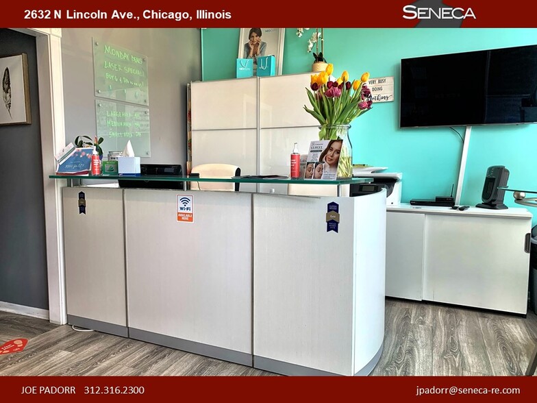 2632 N Lincoln Ave, Chicago, IL for rent - Building Photo - Image 3 of 12