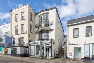 More details for 13 Beaufort Sq, Chepstow - Residential for Sale