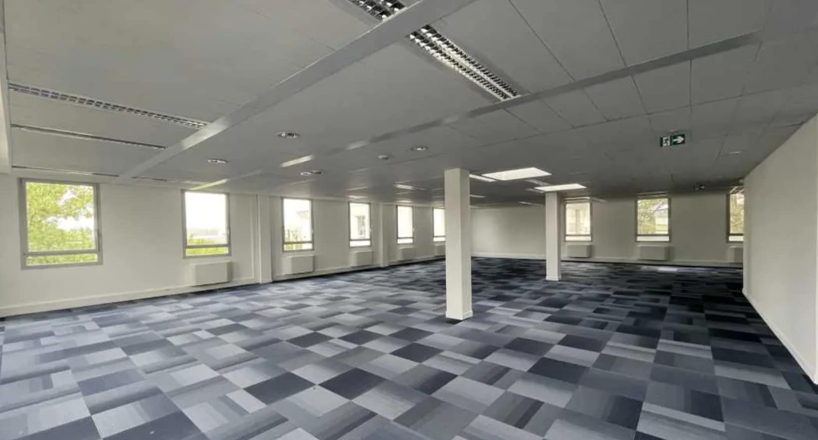 11 Rue Pascal, Bron to rent Interior Photo- Image 1 of 4