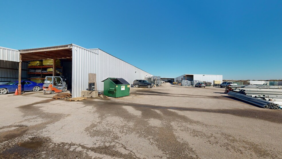 +69K SF Industrial Portfolio Near Austin portfolio of 5 properties for sale on LoopNet.co.uk - Matterport 3D Scan - Image 3 of 30