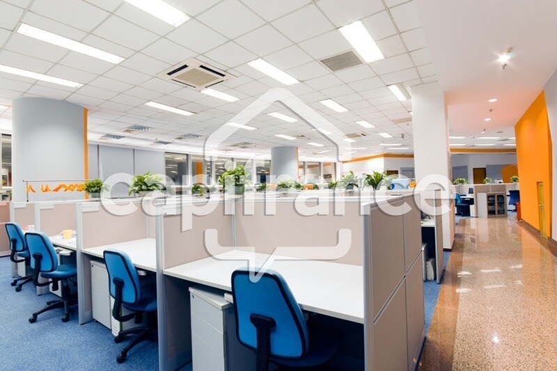 Office in Dardilly to rent - Interior Photo - Image 1 of 4