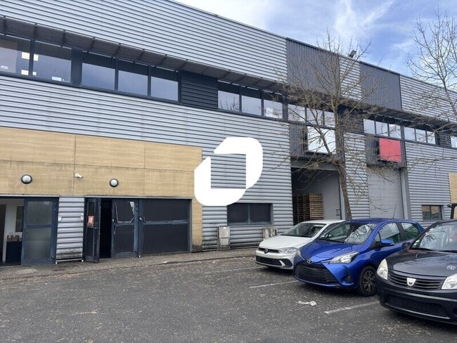 Location Local d'activités 494 m²