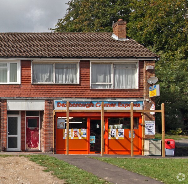 1-2 Desborough Ave, High Wycombe for sale - Primary Photo - Image 1 of 1