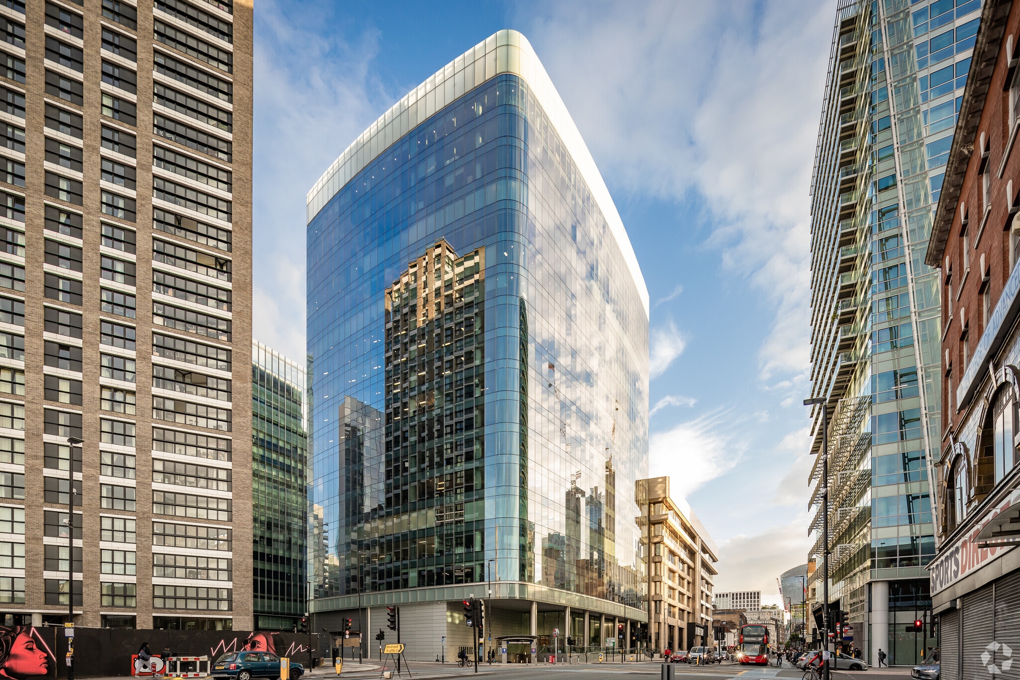 2 Leman St, London E1 8FA - Aldgate Tower | LoopNet.co.uk