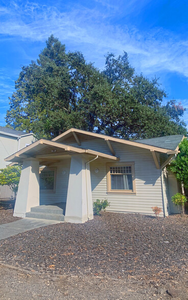 900 Mendocino Ave, Santa Rosa, CA for rent - Building Photo - Image 1 of 4