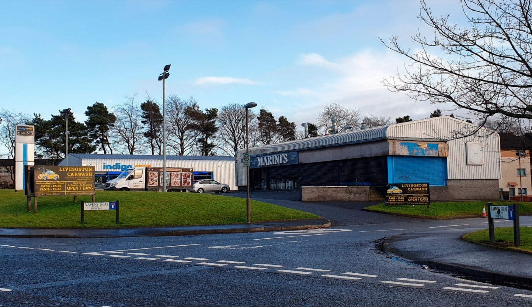 1 Ladywell E, Livingston to rent Building Photo- Image 1 of 3