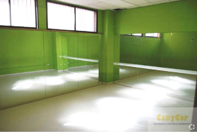 Retail in Algete, Madrid for sale Interior Photo- Image 1 of 2