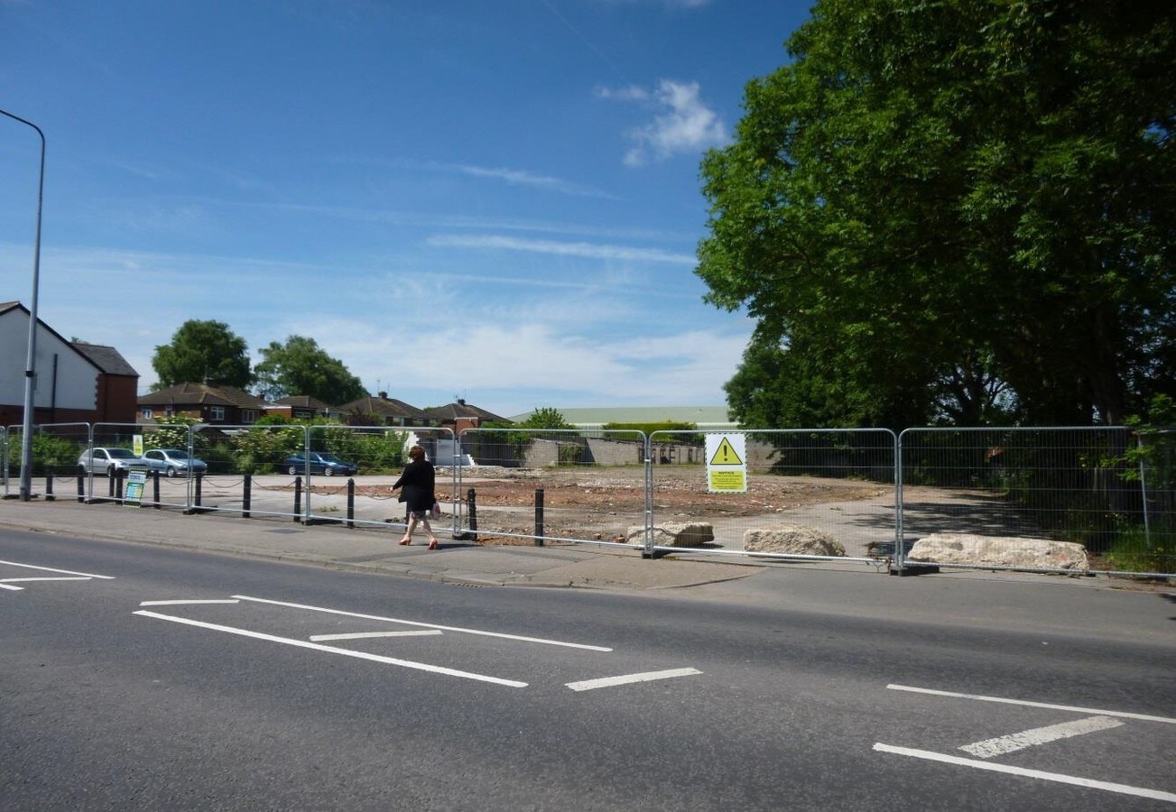 50 Boultham Park Rd, Lincoln LN6 7BB UK