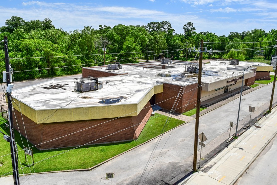 8300 Homestead Rd, Houston, TX for sale - Building Photo - Image 3 of 46