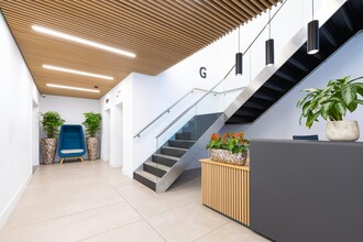 14 Bonhill St, London to rent Interior Photo- Image 2 of 7