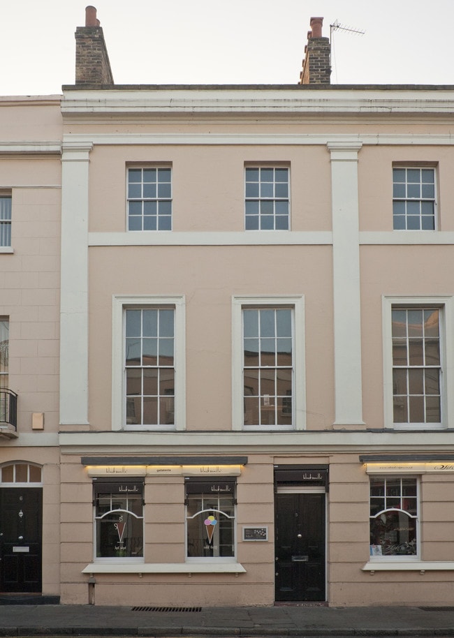 More details for 5 College Appr, London - Retail to Rent