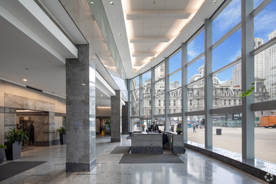 1500 John F Kennedy Blvd, Philadelphia, PA for rent - Lobby - Image 3 of 36